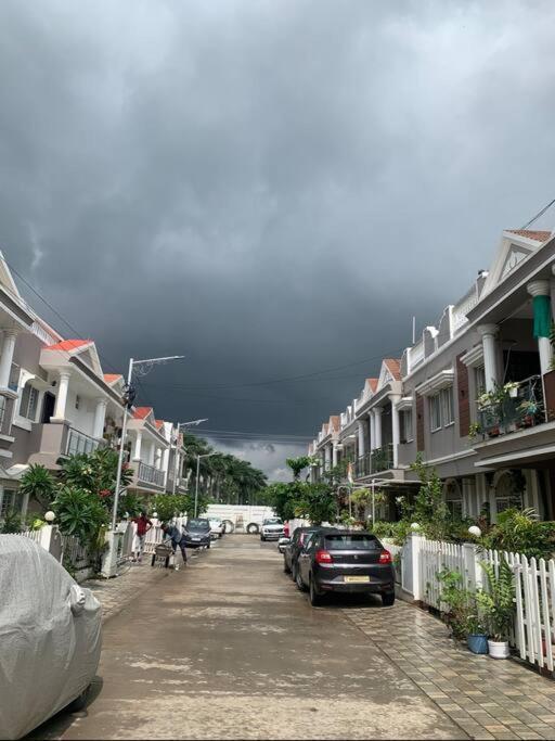 Furnished Villa Near Airport, Away From City Bhopal Eksteriør billede