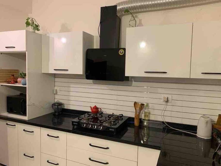 Furnished Villa Near Airport, Away From City Bhopal Eksteriør billede